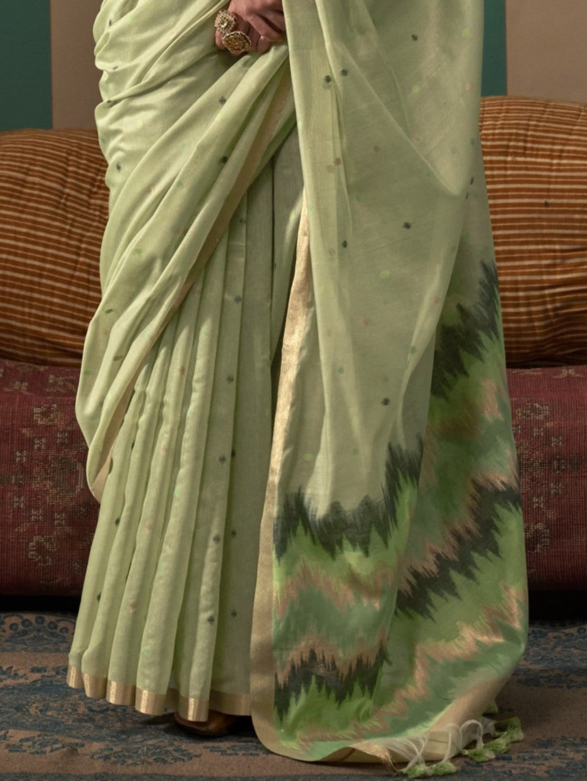 Green Spun Handloom Woven Silk Saree Online in India
