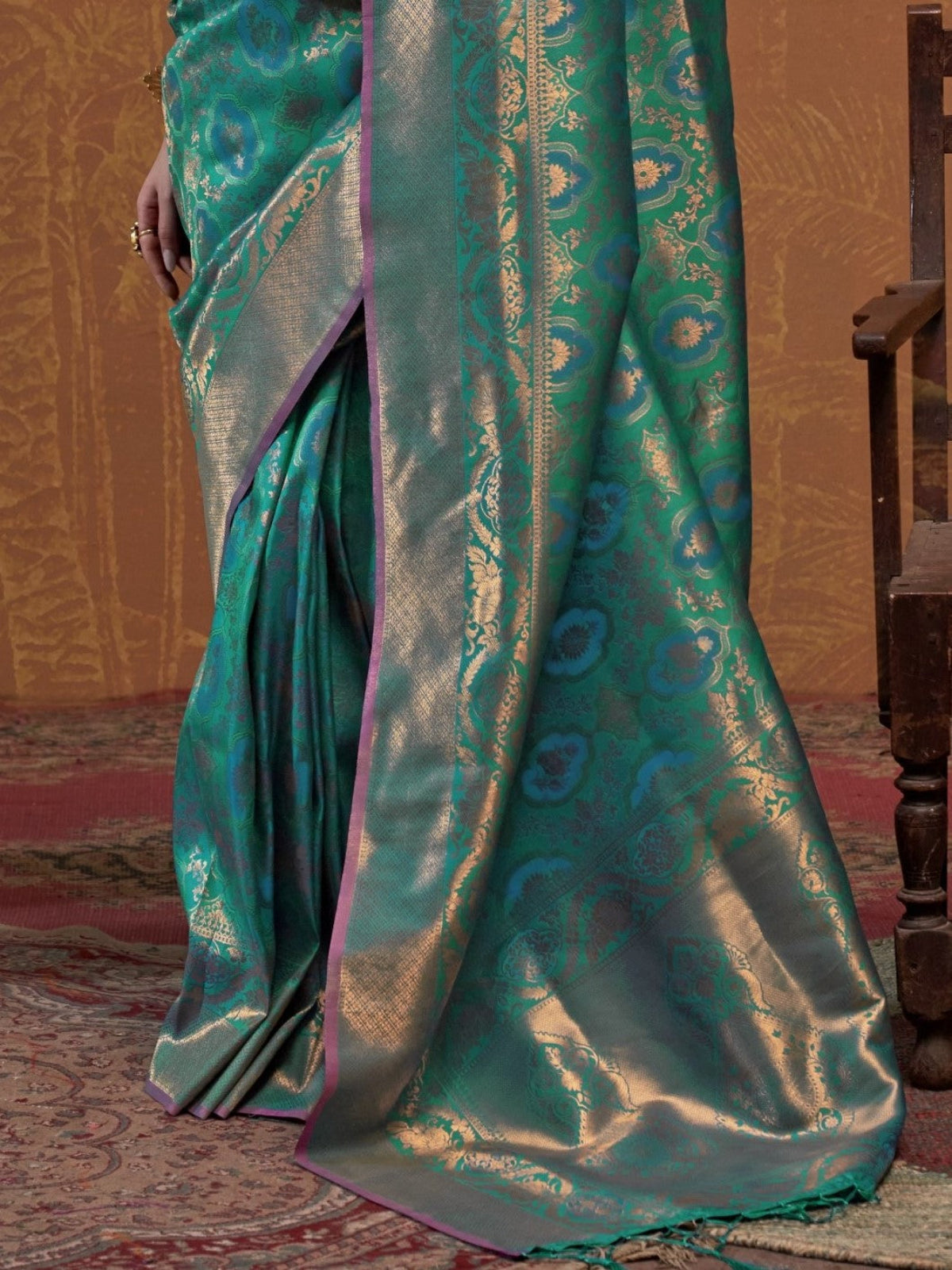 Rama Green Handloom Woven Silk Saree Shop Kanjivaram Sarees Online in India & USA