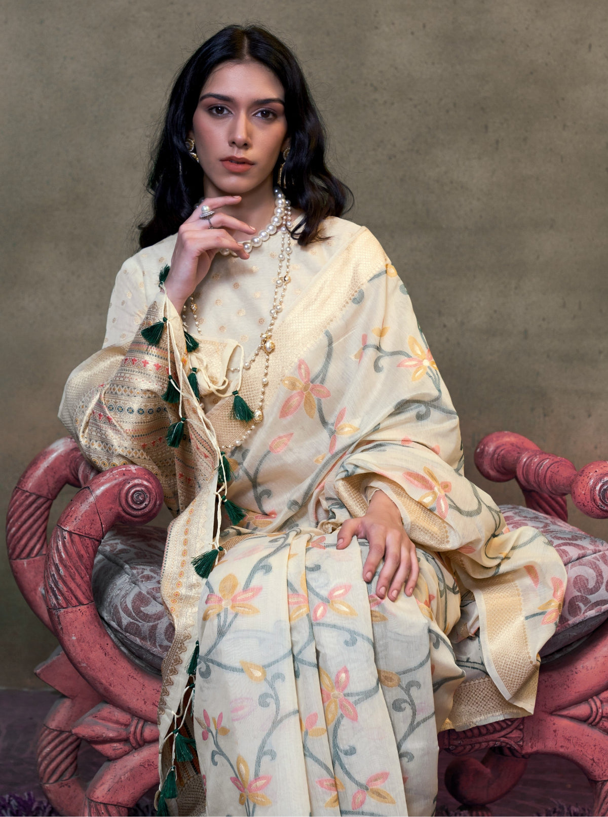 Off - White Jamdani Saree Online in India & USA