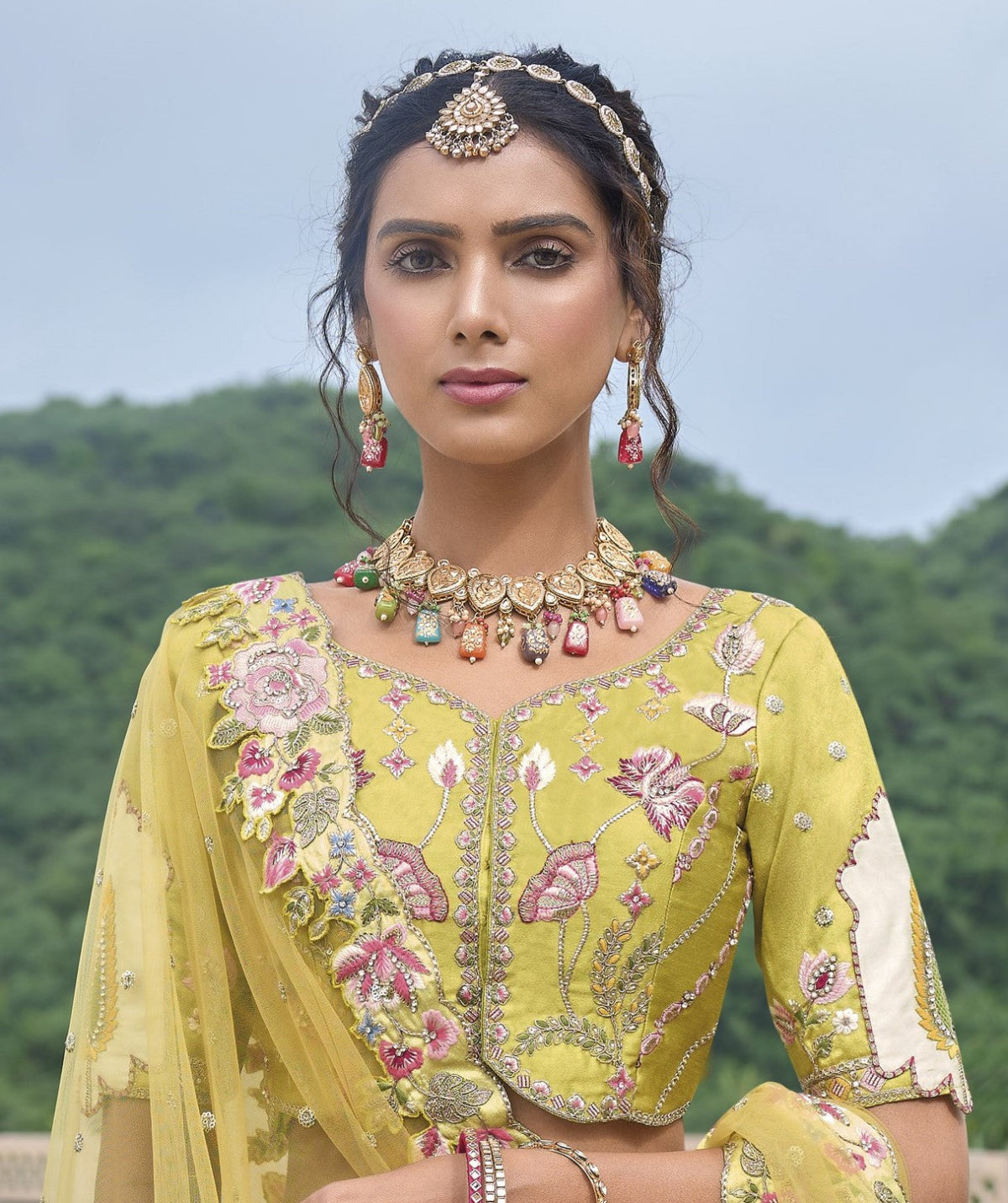 Shop Gold Lehenga In Online-STORI