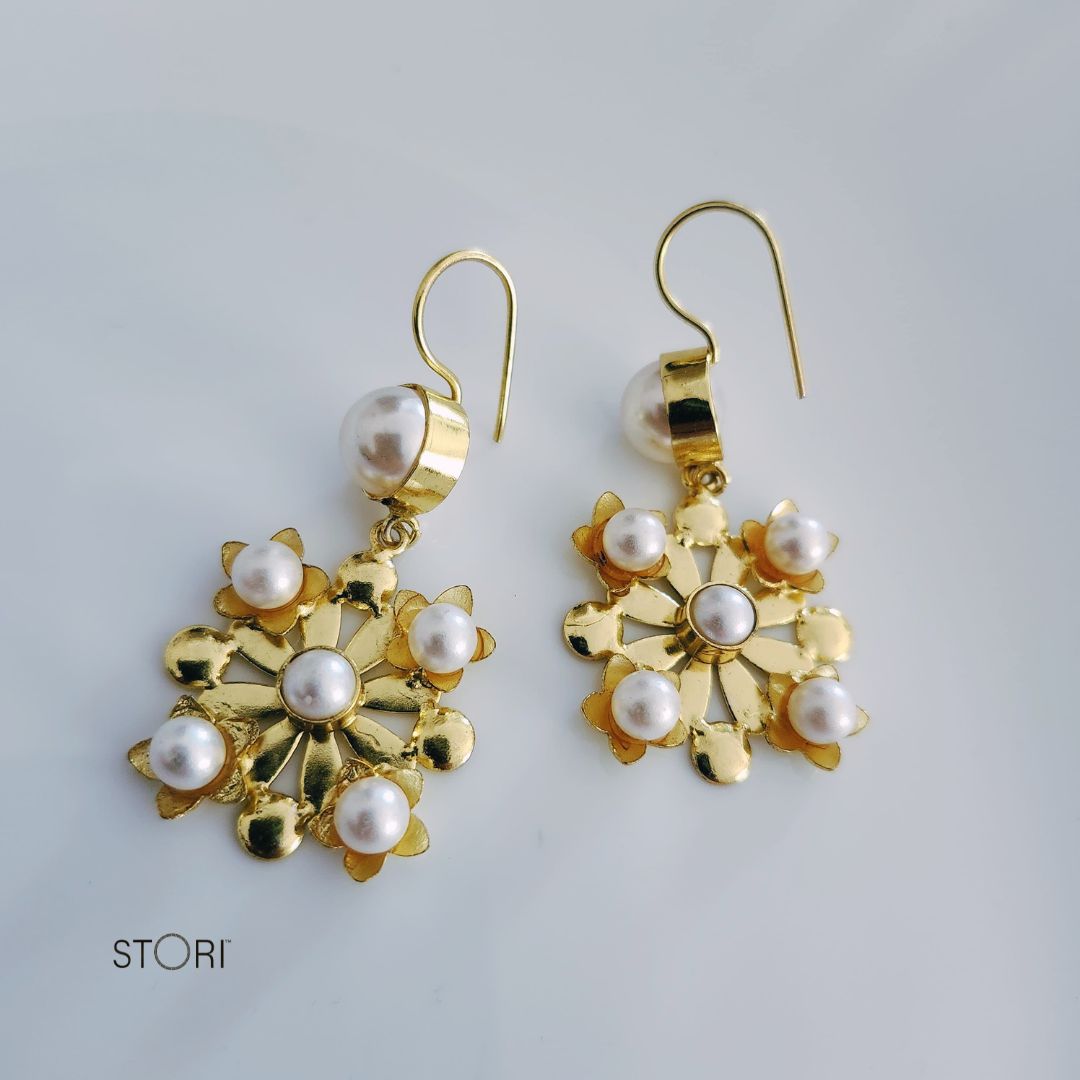 Buy Pearls Jewellery Online - STORI