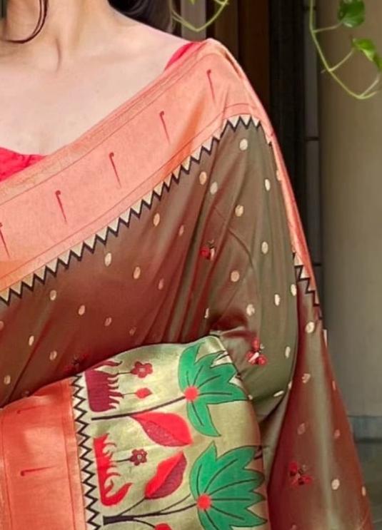 Fig Green Dual Shade Paithani Silk Saree With Lotus Woven Motifs