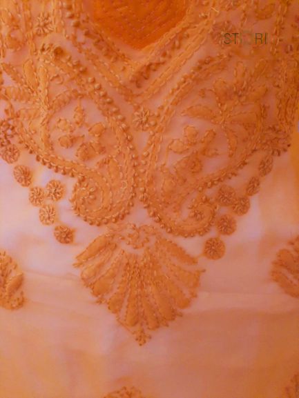 Havoka Mustard Yellow Georgette Tone-to-Tone Chikankari Kurti With Inner