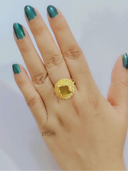 Lemon Quartz Raw Stone Textured Disc Finger Ring