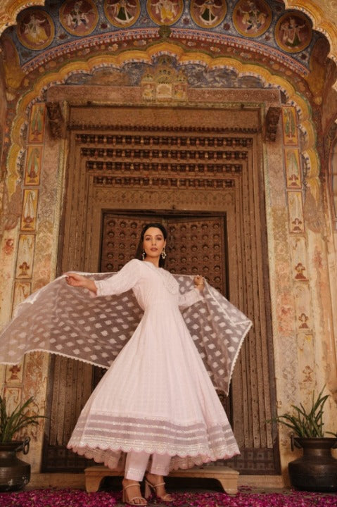 Peachy Pink Cotton Embroidered Anarkali Kurti Pant Set With Organza Dupatta
