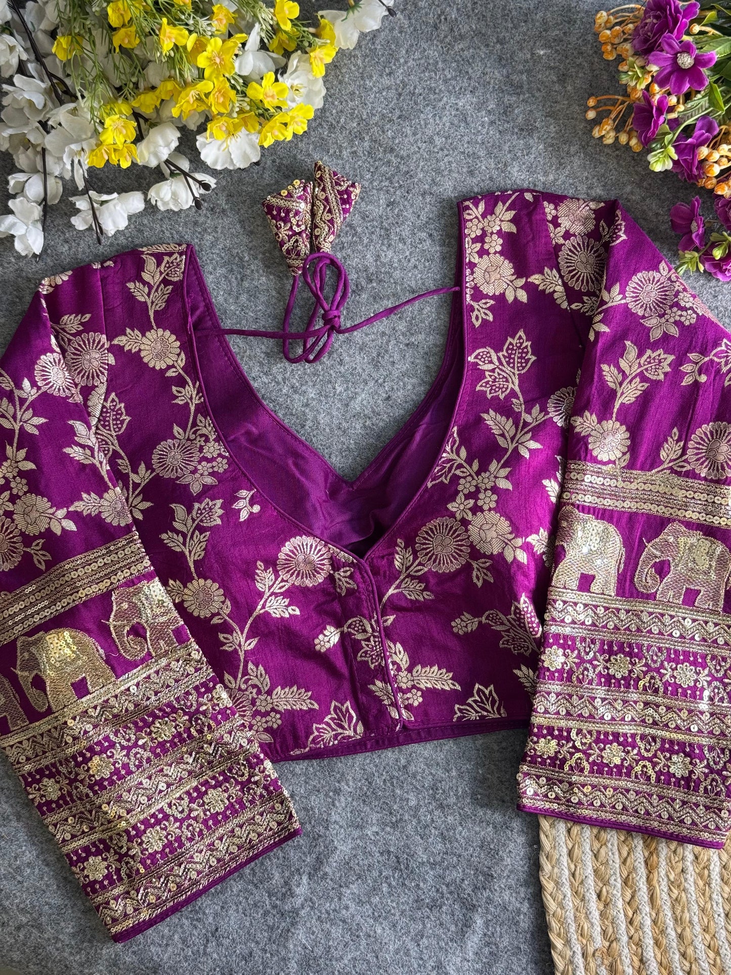 Gajgamini Dola Silk Blouse With Long Sleeves