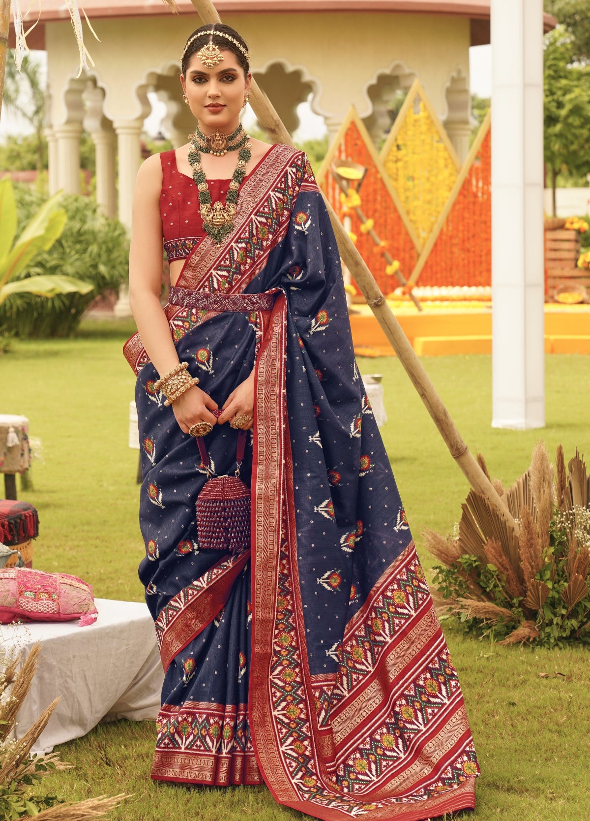 Shop Navy Blue Patola Silk Saree for Wedding at STORI