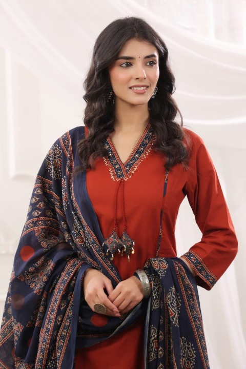 STORI Cotton Kurti Set for Office