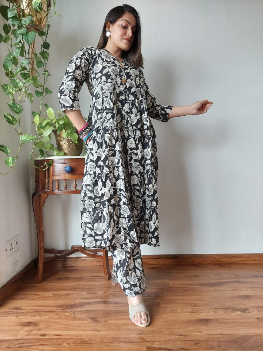 By Black Coord Nyra Cut Cotton Kurti Set