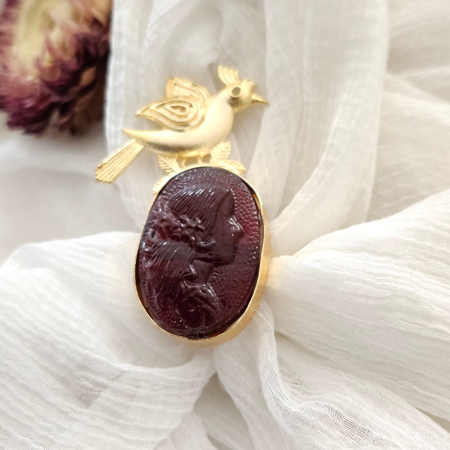 Birdie With Carved Quartz Statement Finger Ring