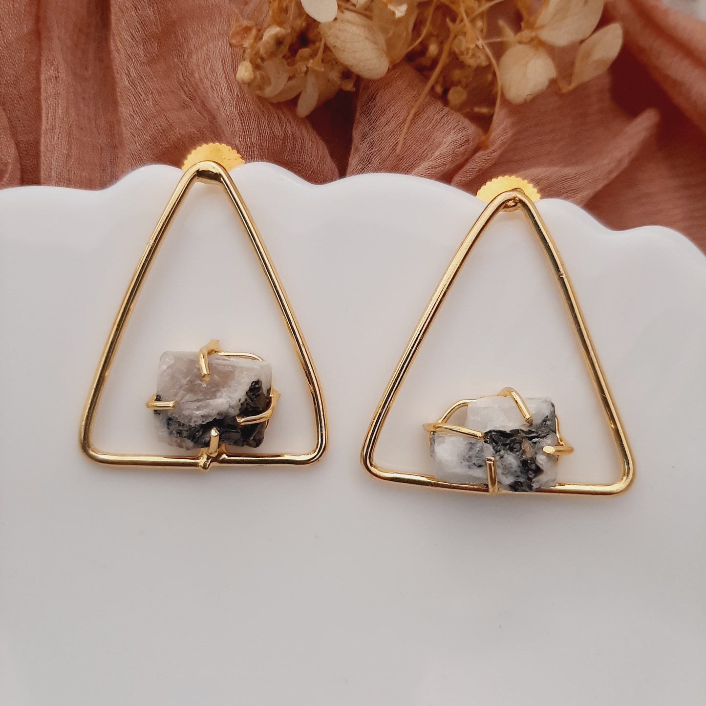 Shop Best Jewellery Online for Women Near Me - STORI