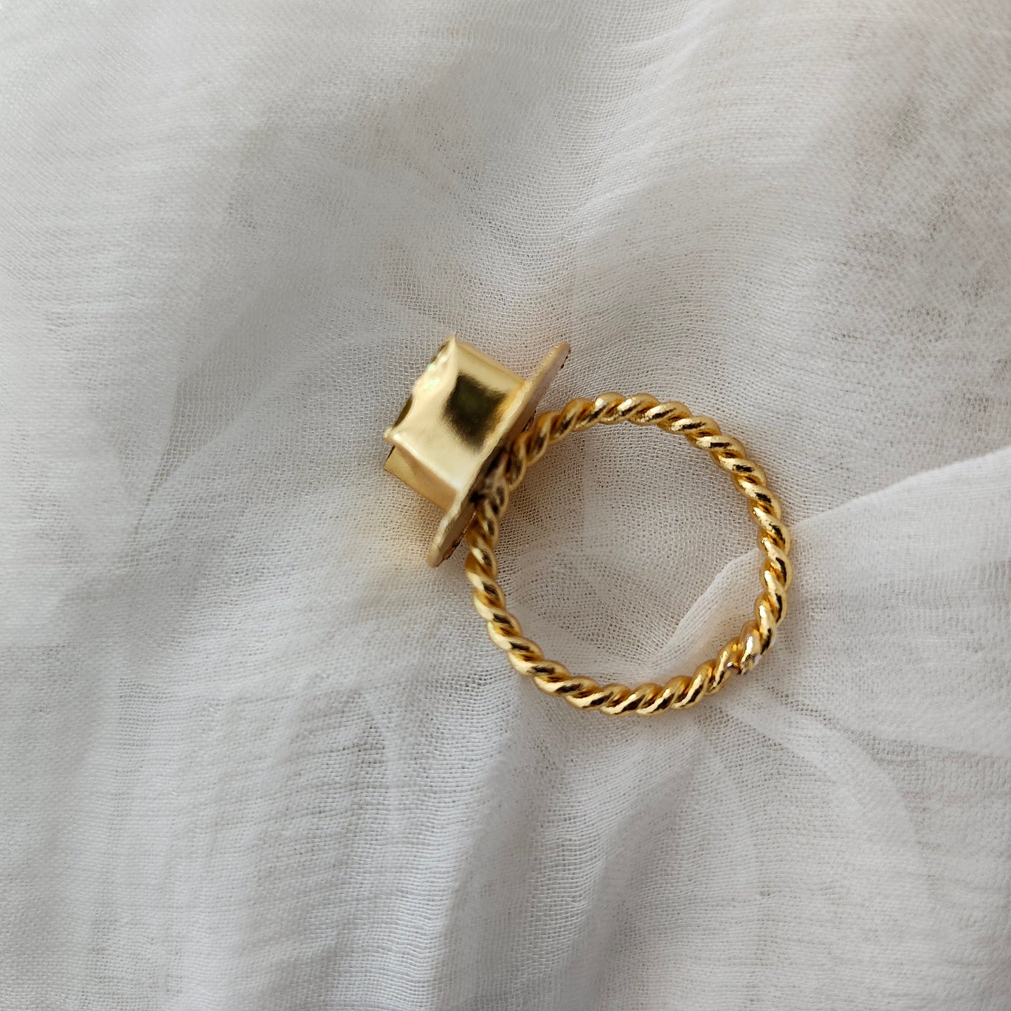 Shop Golden Finger Rings Online- STORI