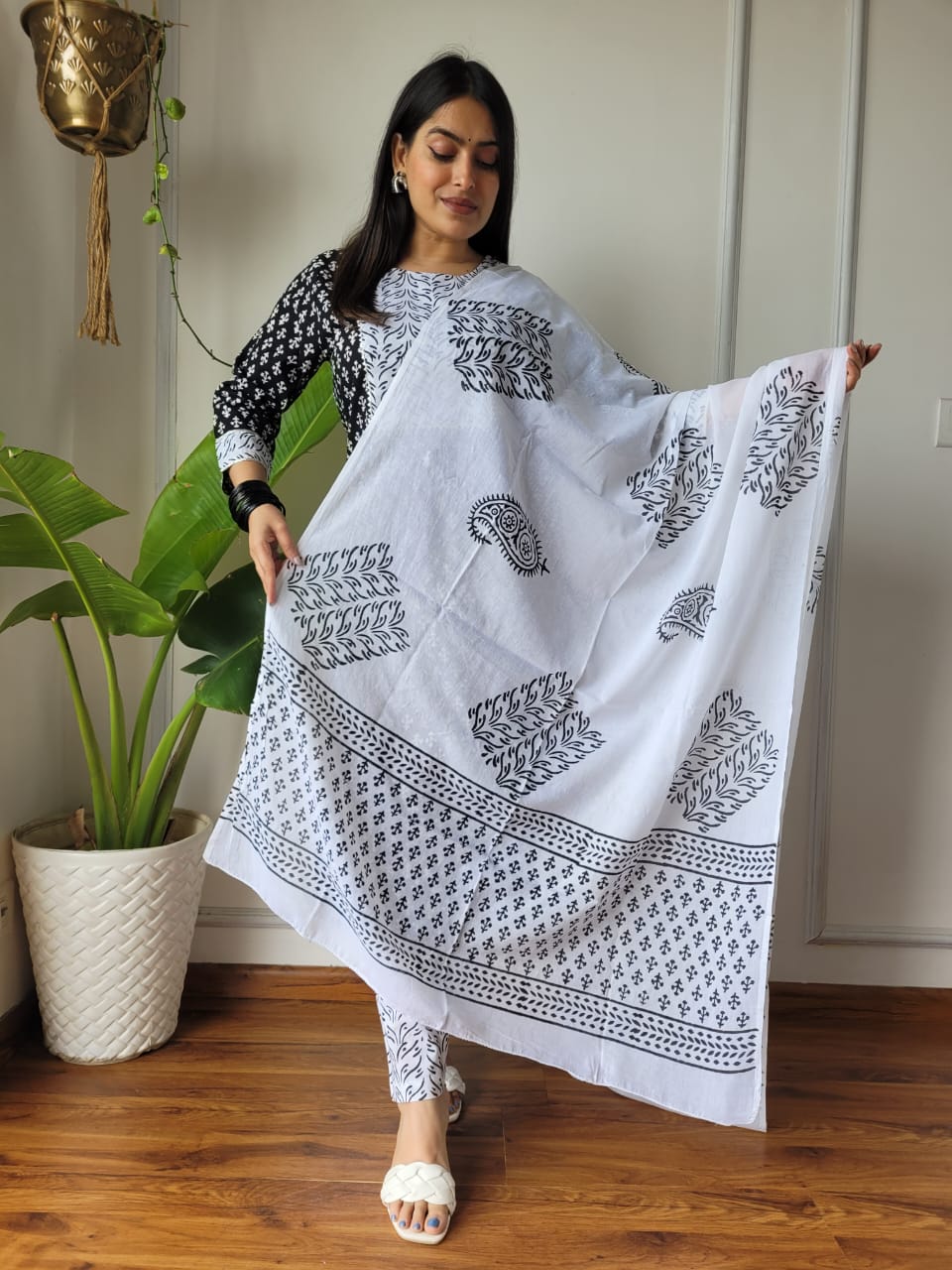 Black & White Cotton Printed Straight Suit Set