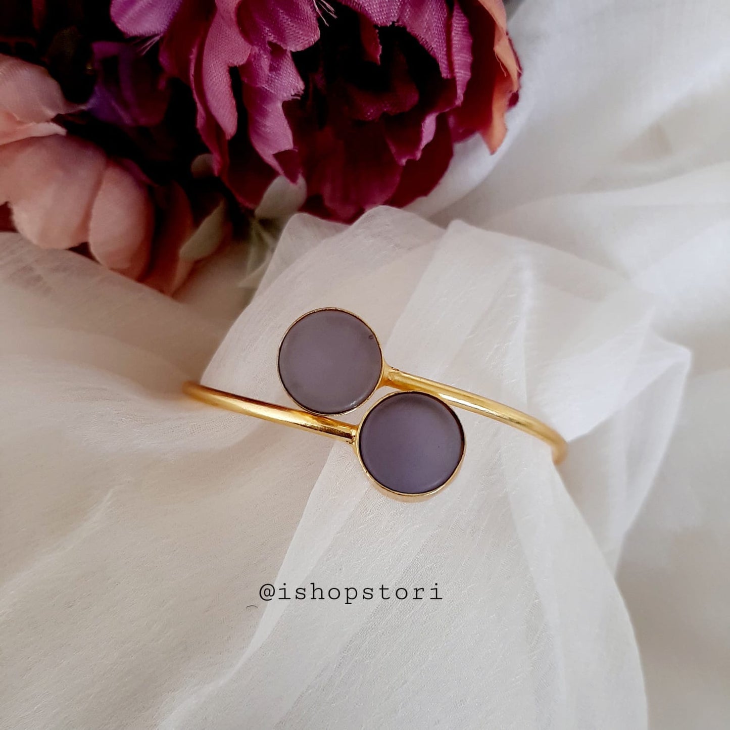 A custom bracelet with personalized engravings, perfect for gifting or cherishing memories.
