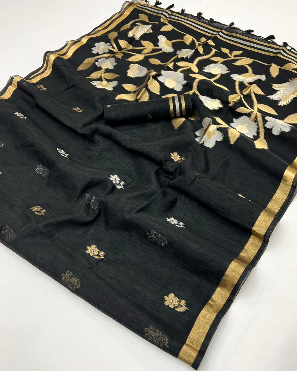 STORI Black Munga Silk Saree
