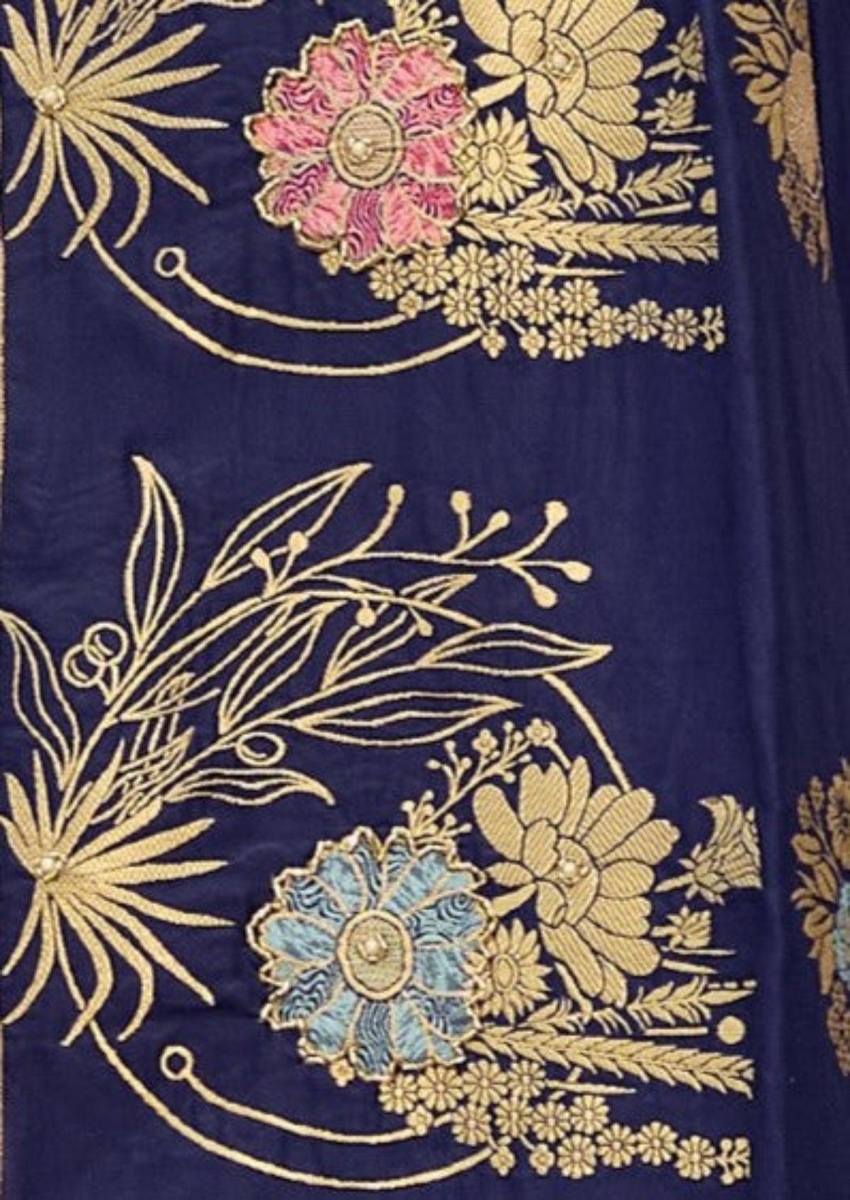 Shop Navy Blue Handloom Silk Saree for Festive Wear at STORI.