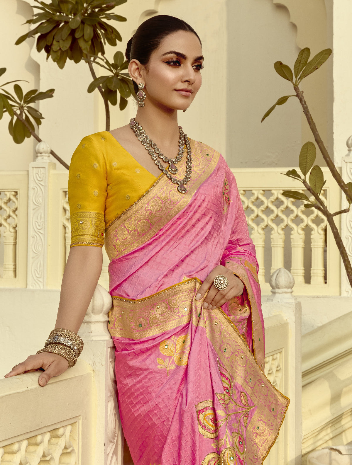 Shop Pink Handloom Silk Saree for Festive Wear at STORI.