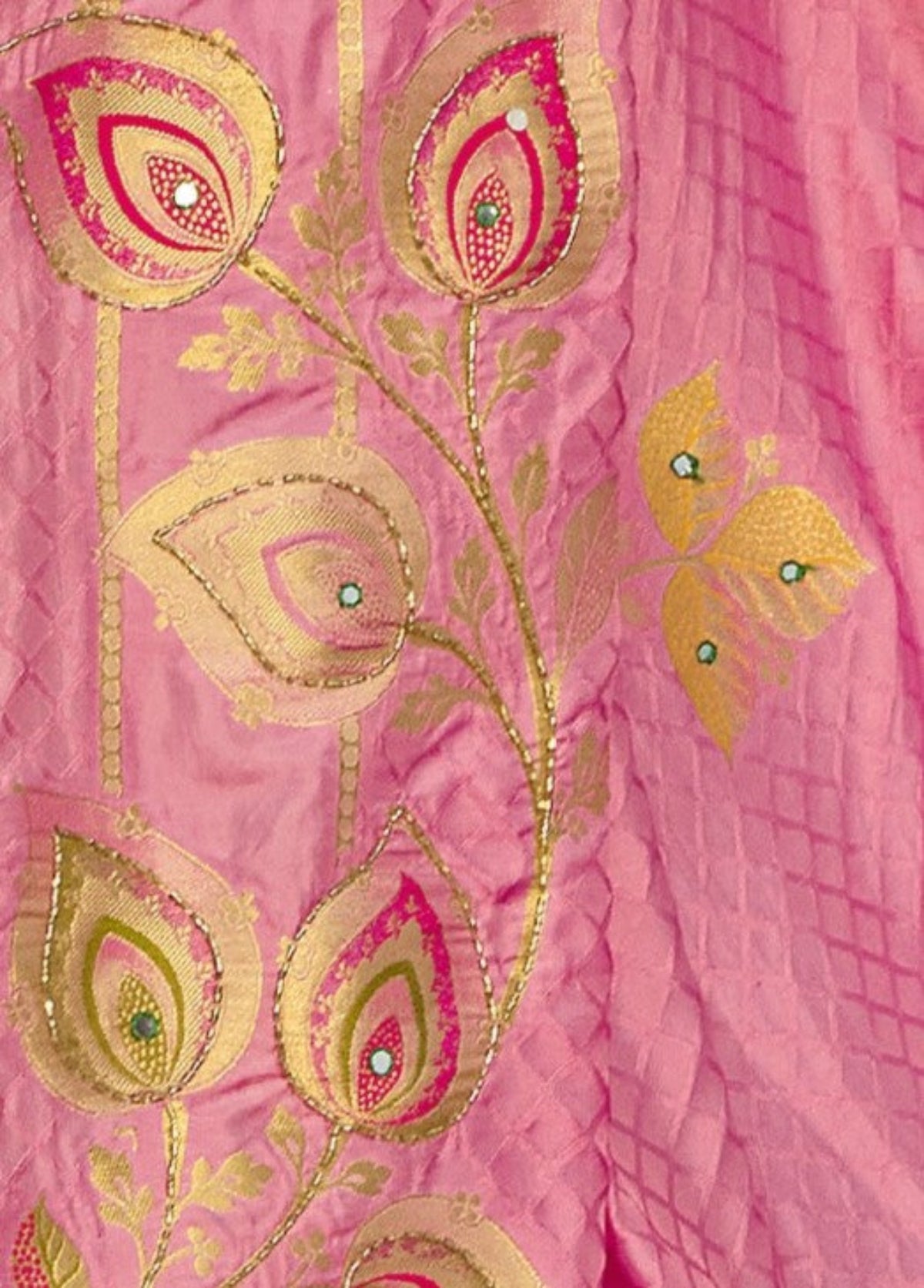 Shop Pink Handloom Silk Saree for Festive Wear at STORI.