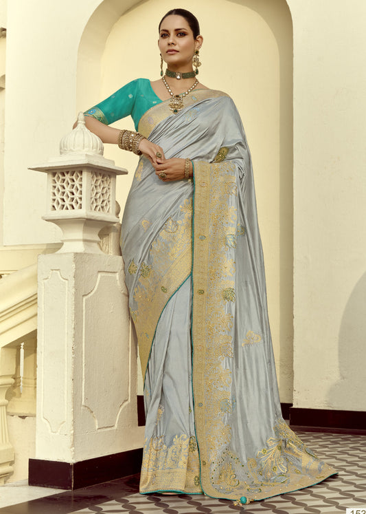 Shop Light Grey Handloom Silk Saree for Festive Wear at STORI.