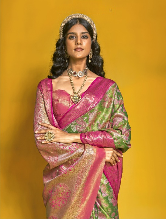 Shop Green Silk Saree In Online- STORI