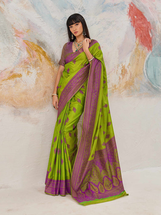 Parrot Green Tanchoi Silk Saree