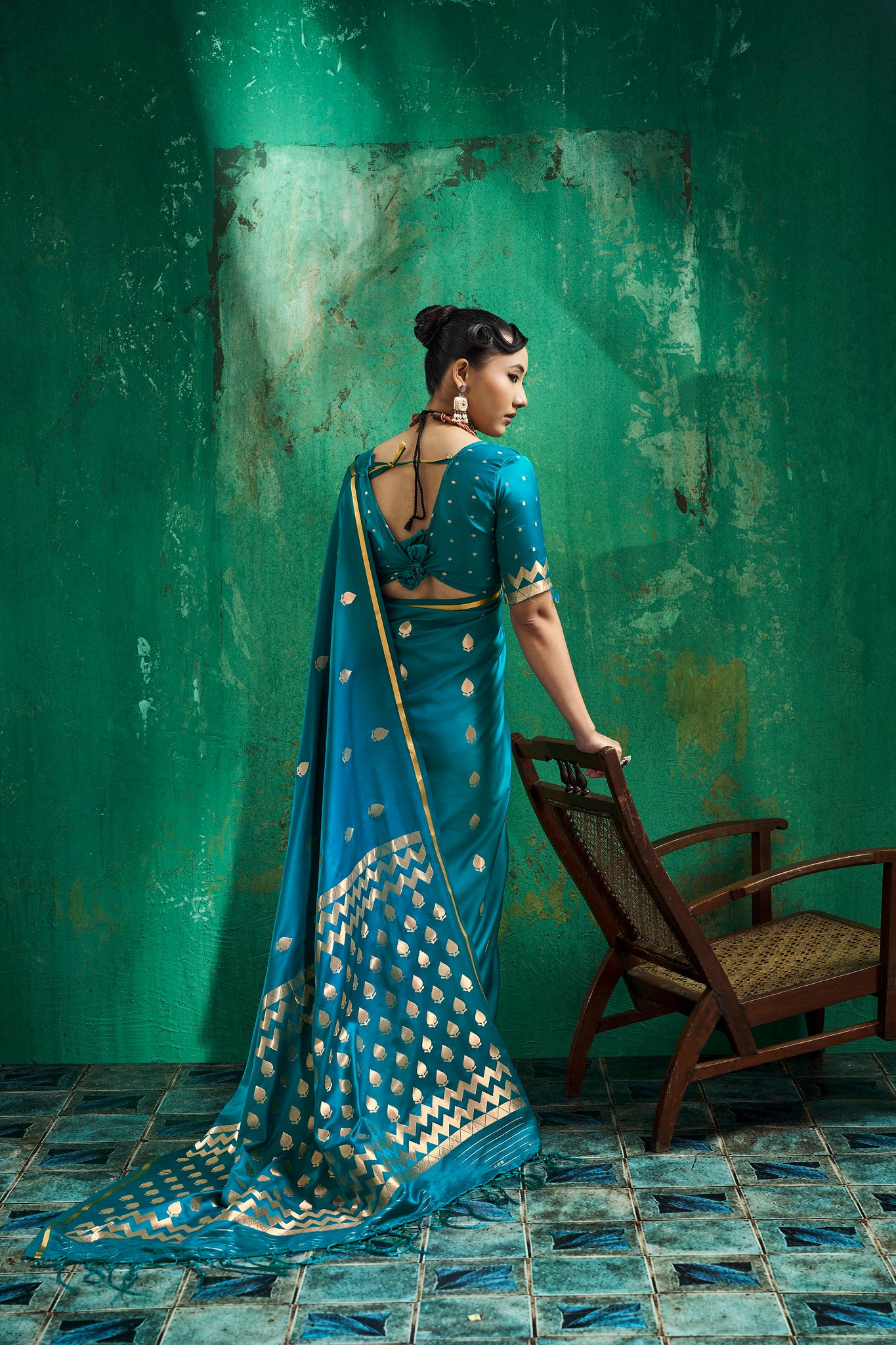 Teal Blue Handloom Woven Satin Silk Saree