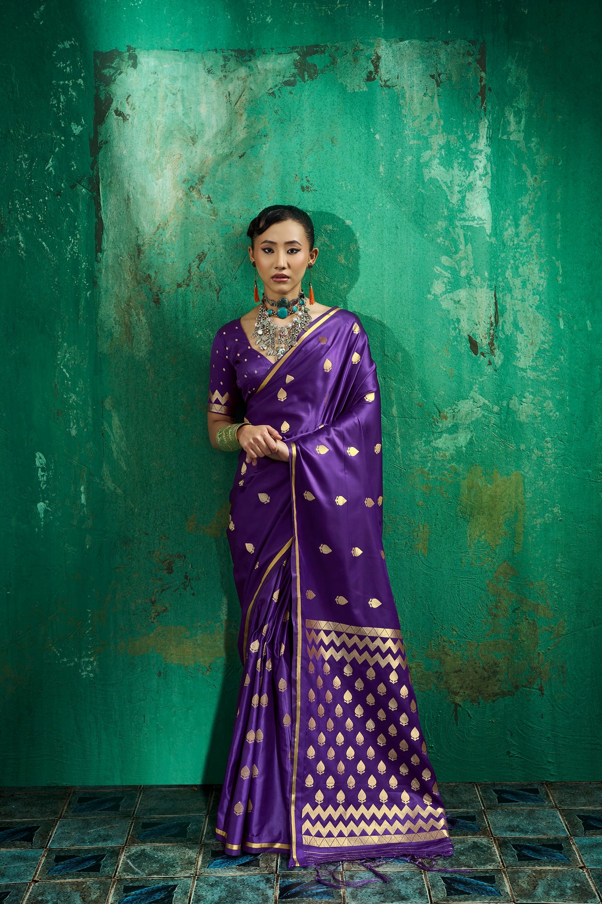 Royal Purple Handloom Woven Satin Silk Saree