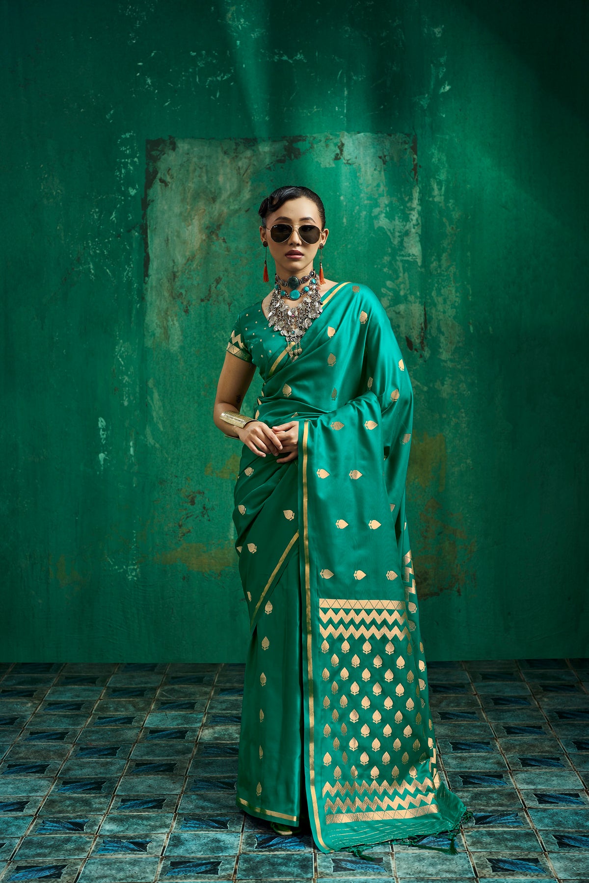 STORI Teal Green Handloom Woven Satin Silk Saree