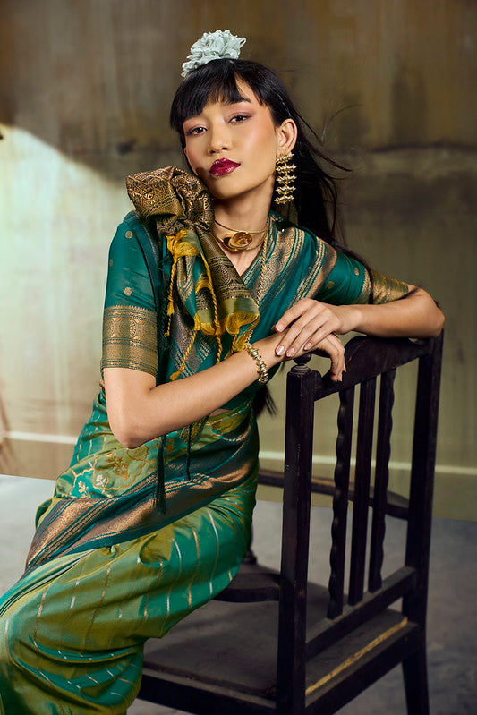 STORI Dual Green Pochampally Handloom Silk Saree
