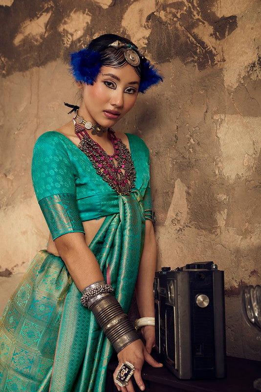 STORI Peacock Green Handloom Woven Silk Saree