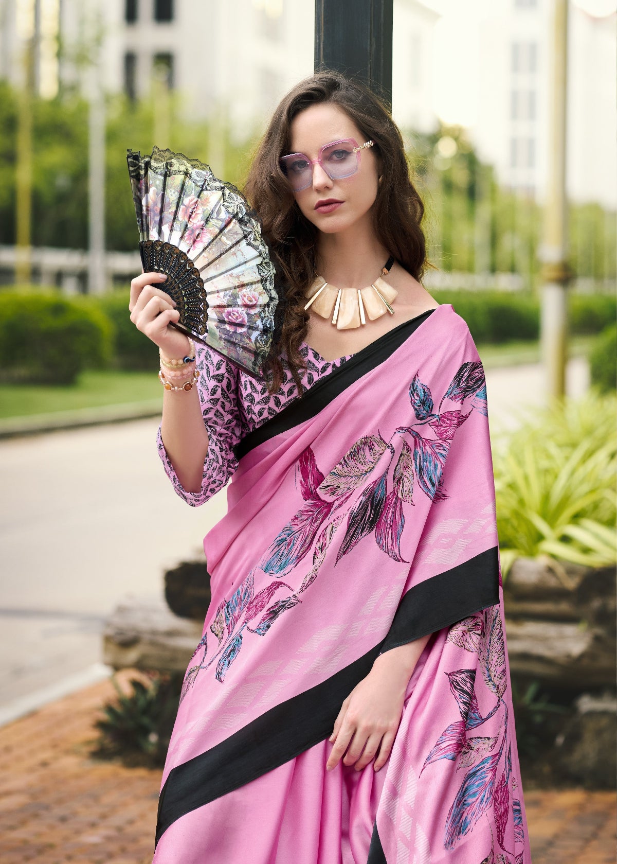 Buy Pink Satin Silk Sarees Online-STORI