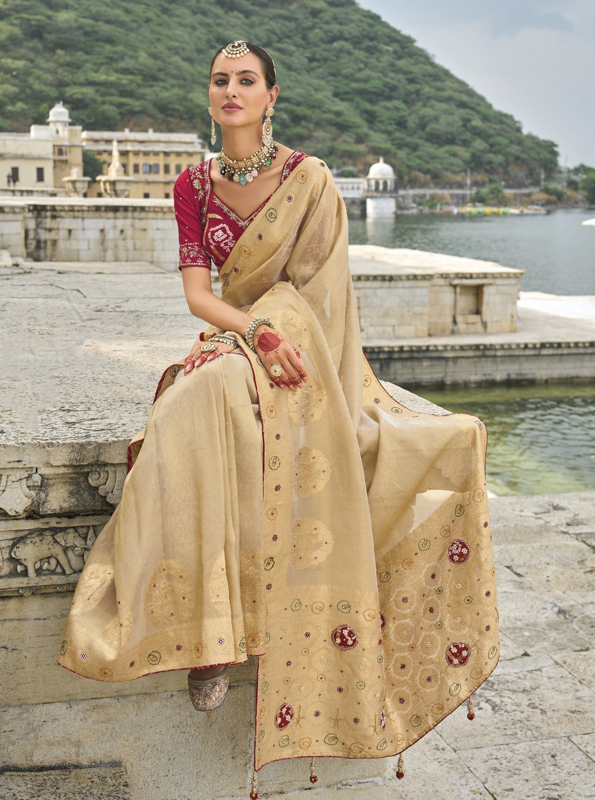 Buy Gold Banarasi Silk Saree Online-STORI