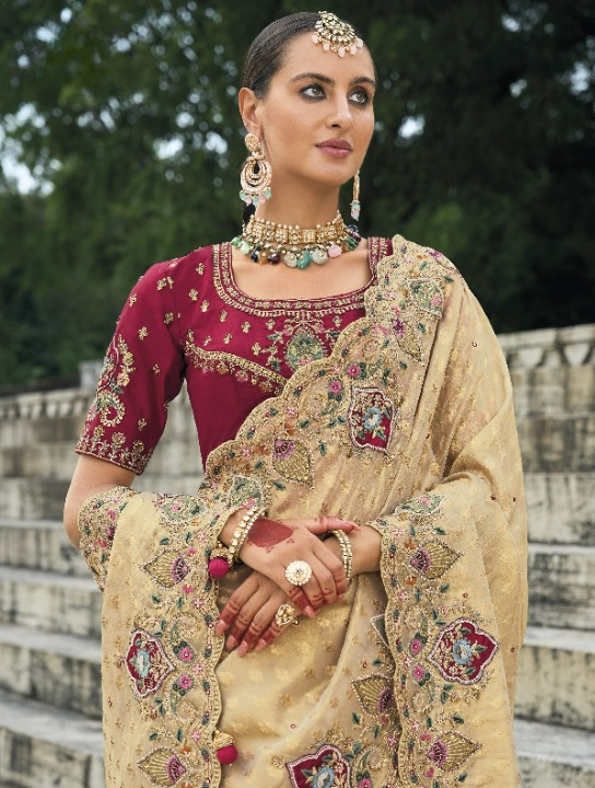 Shop Brown Banarasi Silk Saree Online-STORI