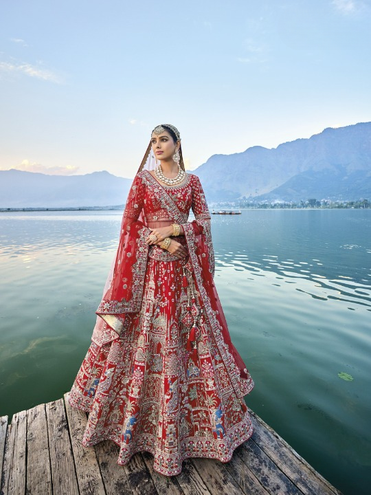Buy Red Bridal Lehenga In Online-STORI