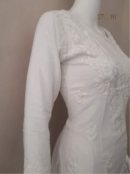 Aiza White Soft Modal Handcrafted Short Chikankari Kurti