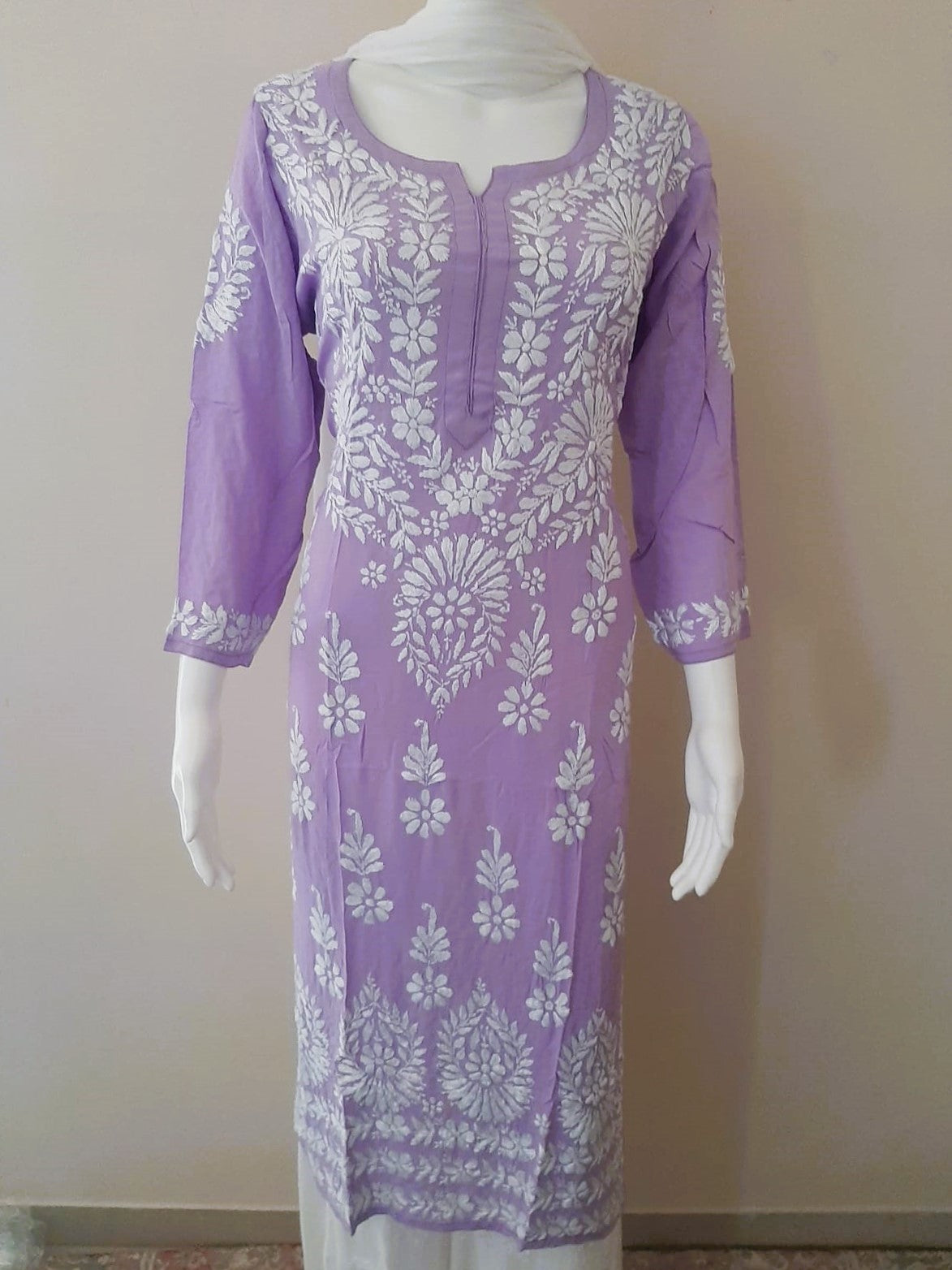 Kaaya Lavendar Modal Chikankari Kurti