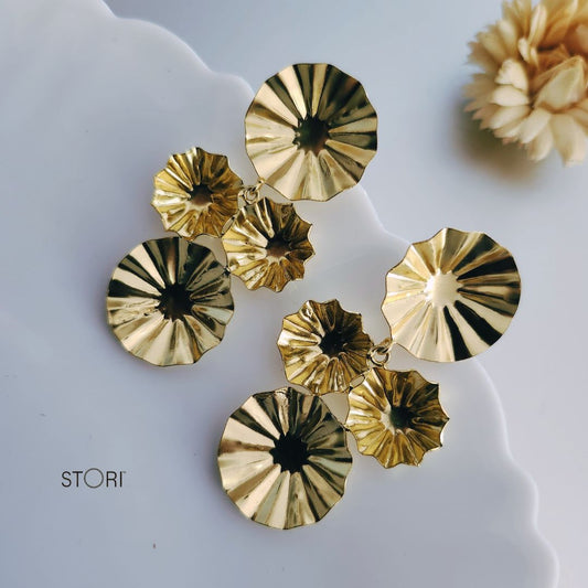 Shop Latest Lightweight Long Earrings Online- STORI