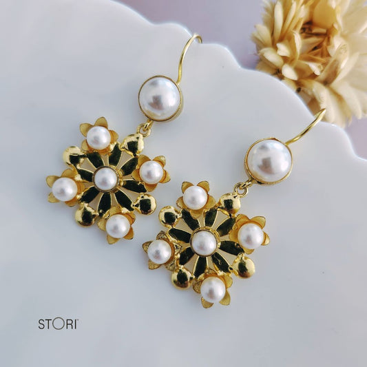 Buy Pearls Jewellery Online - STORI