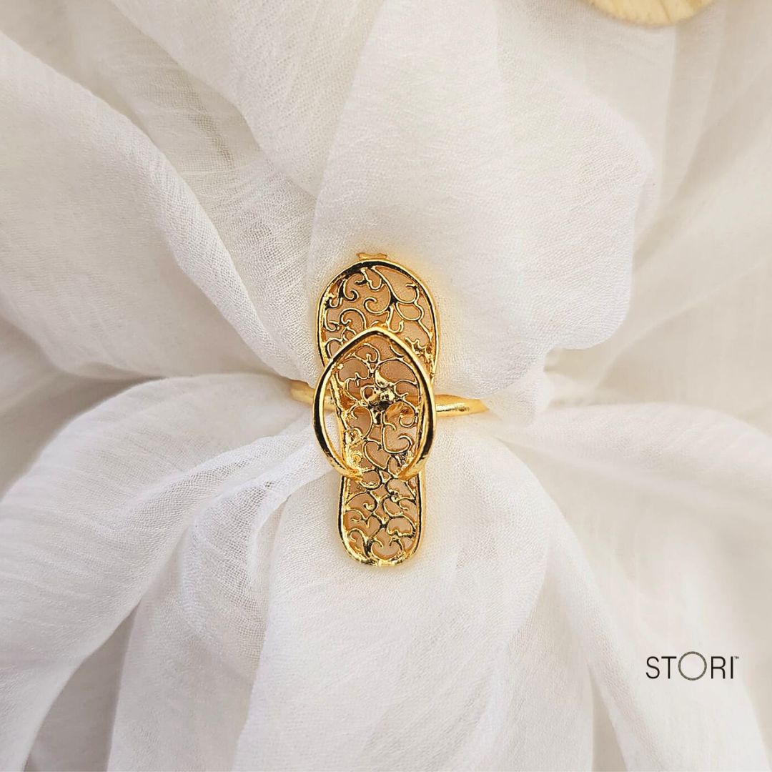 Beach Treasure Flip Flop Ring