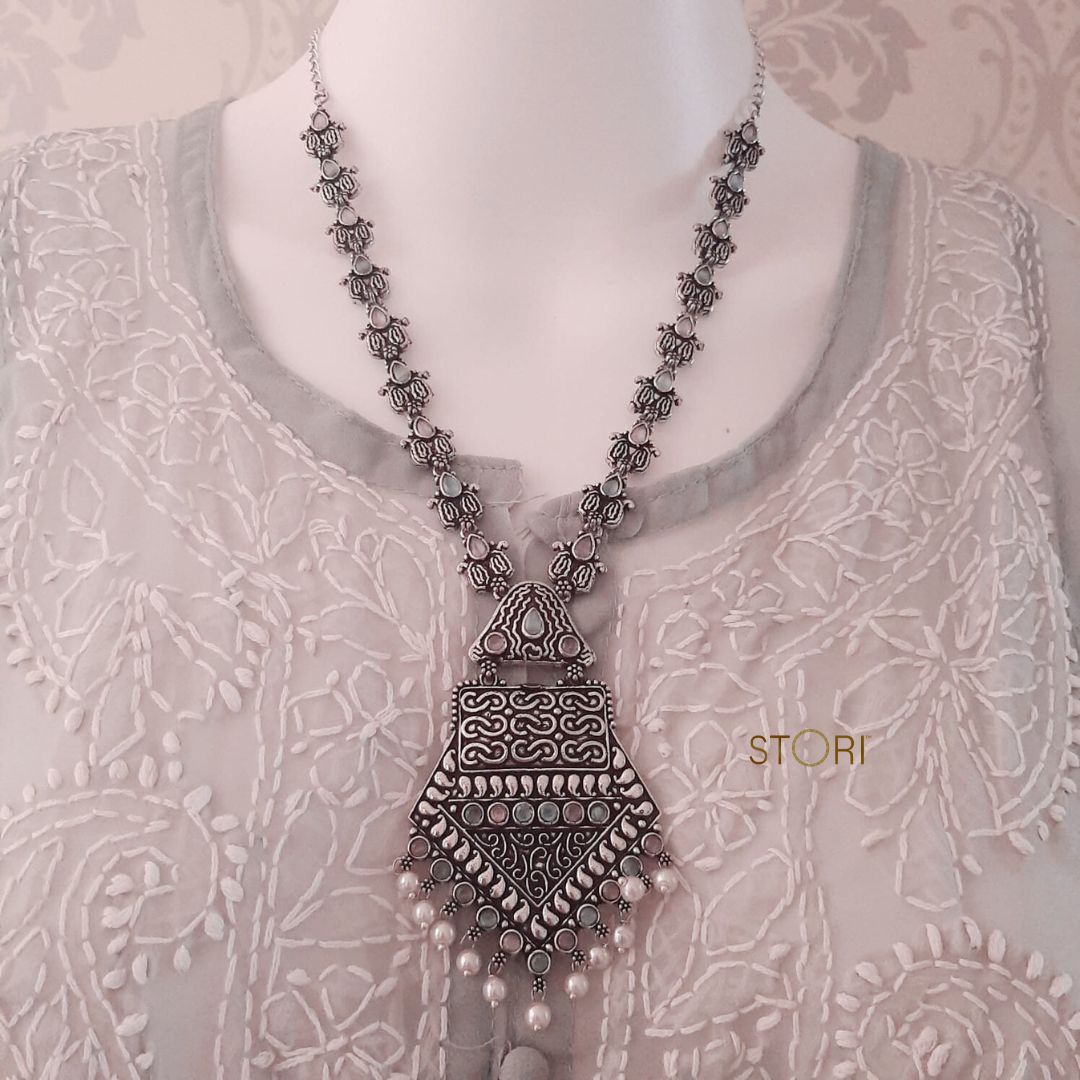 Yashaswi Monalisa Stone Oxidised Necklace Set
