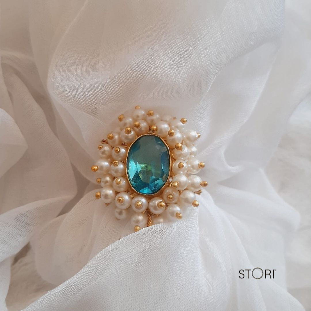 Mahuya Pearl Halo Glossy Stone Finger Ring