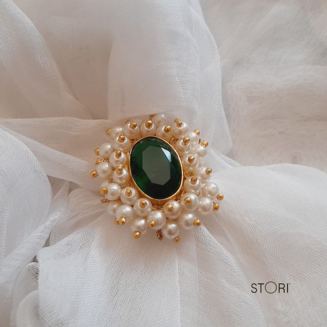 Mahuya Pearl Halo Glossy Stone Finger Ring