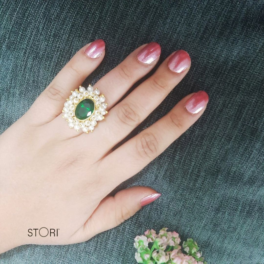 Mahuya Pearl Halo Oval Glossy Stone Finger Ring