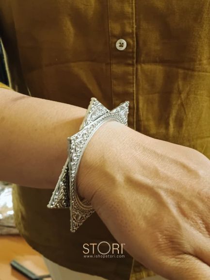 Mandakini in STORI Square Bracelets