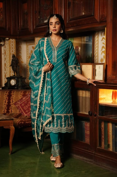 Turquoise Schiffili Side Slit Rayon Kurti-Pant Set With Organza Dupatta