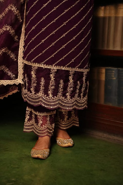 Wine Schiffili Side Slit Rayon Kurti-Pant Set With Organza Dupatta