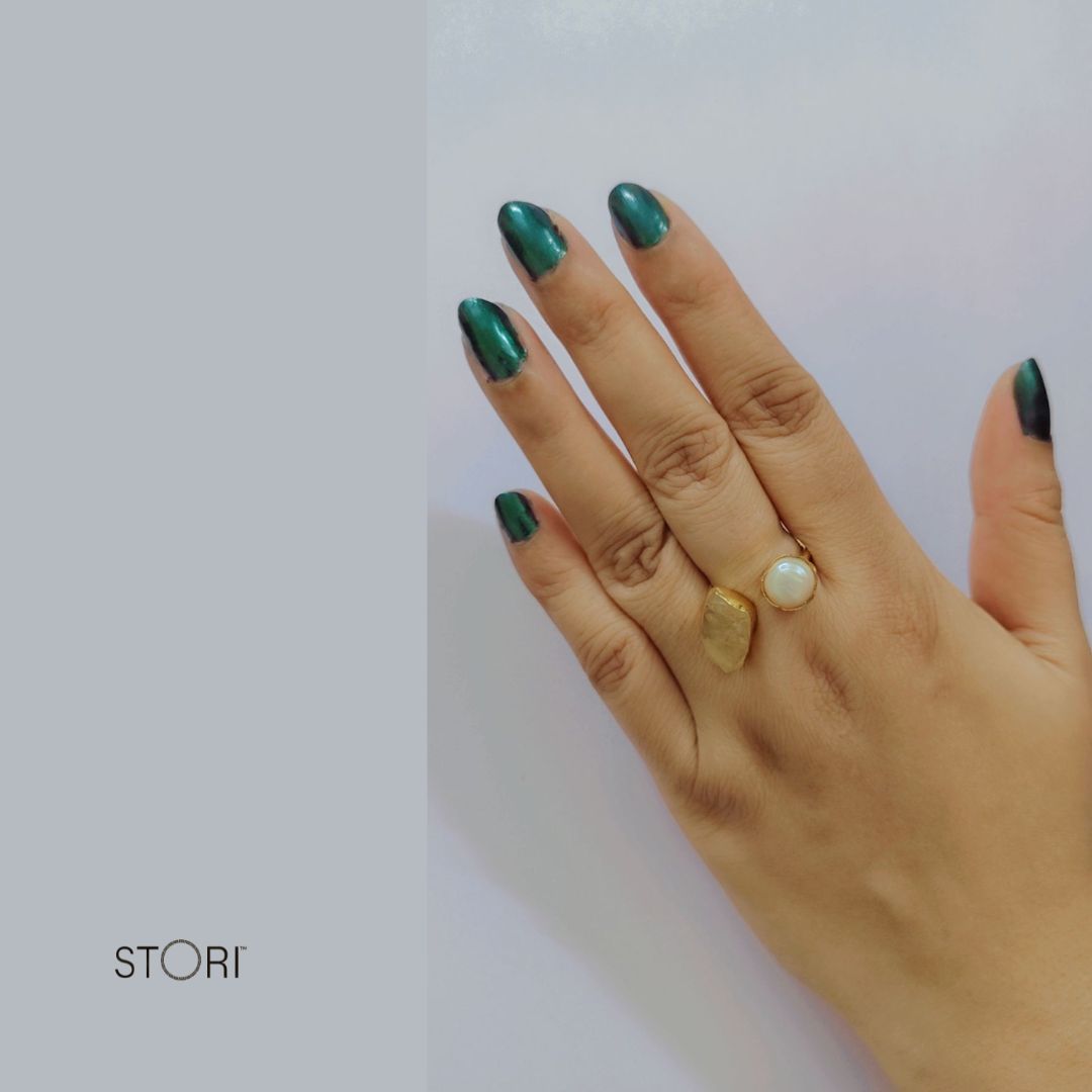 Raw Stone Golden Ring