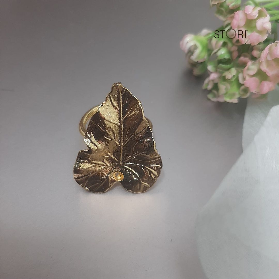 Colocasia Golden Polish Finger Ring