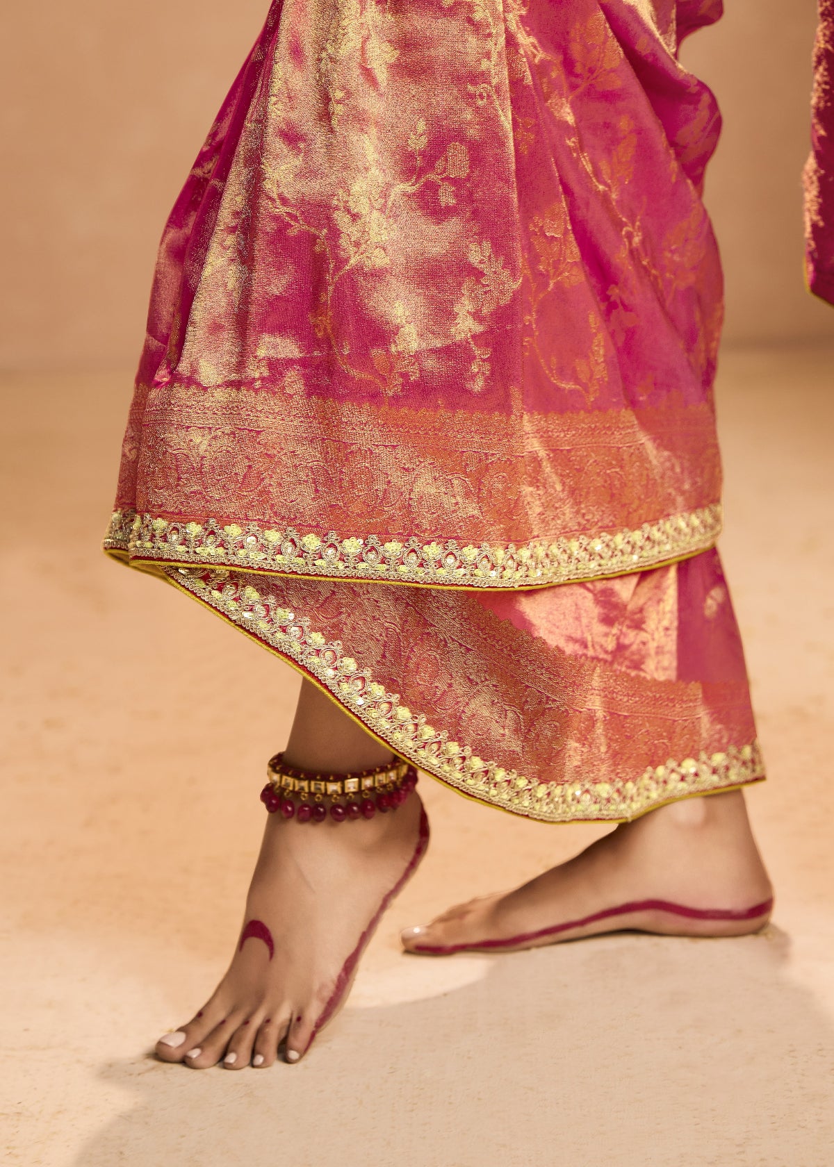 Shop Red Banarasi Silk Sarees Online - STORI
