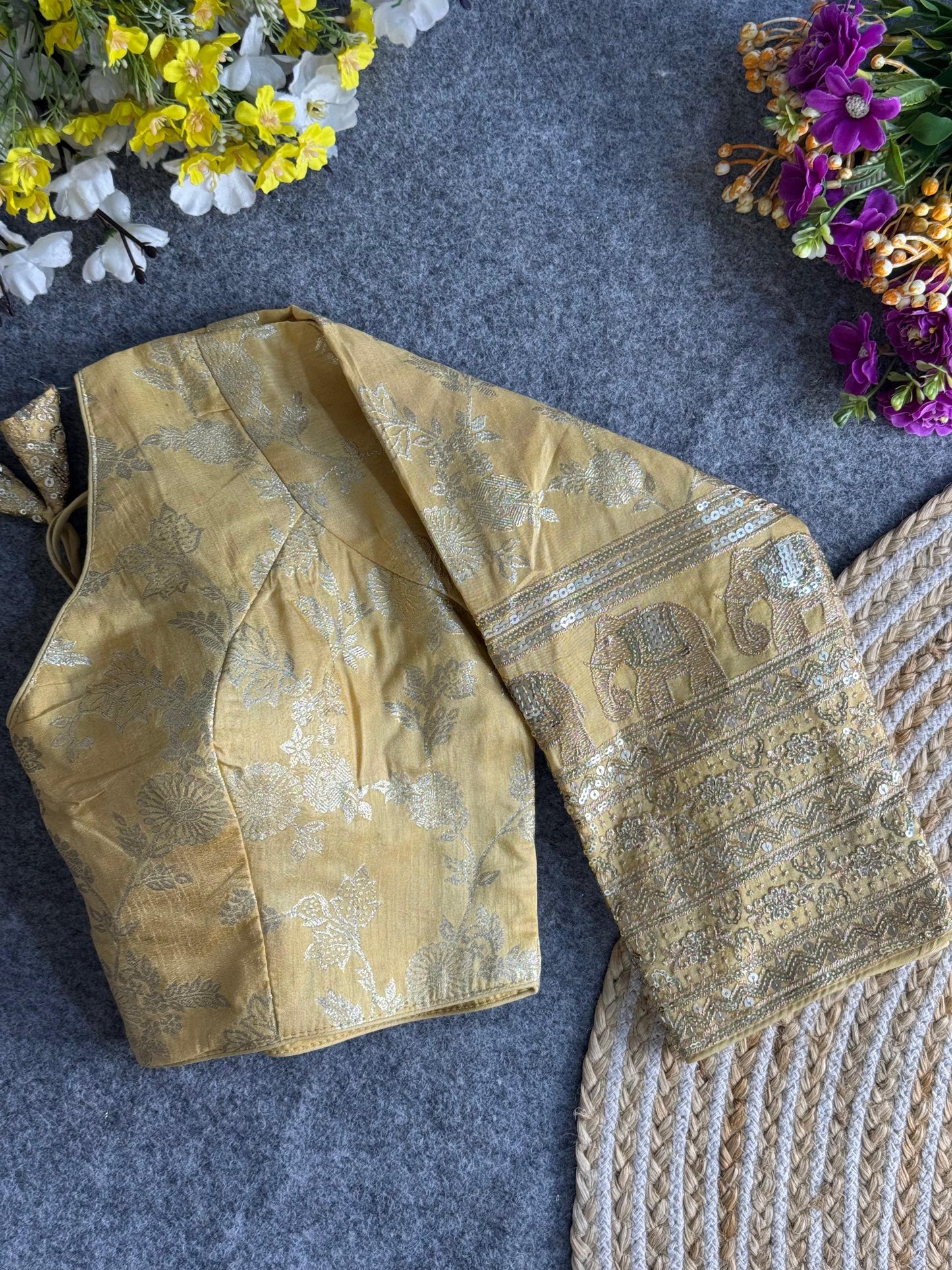 Gajgamini Dola Silk Blouse With Long Sleeves